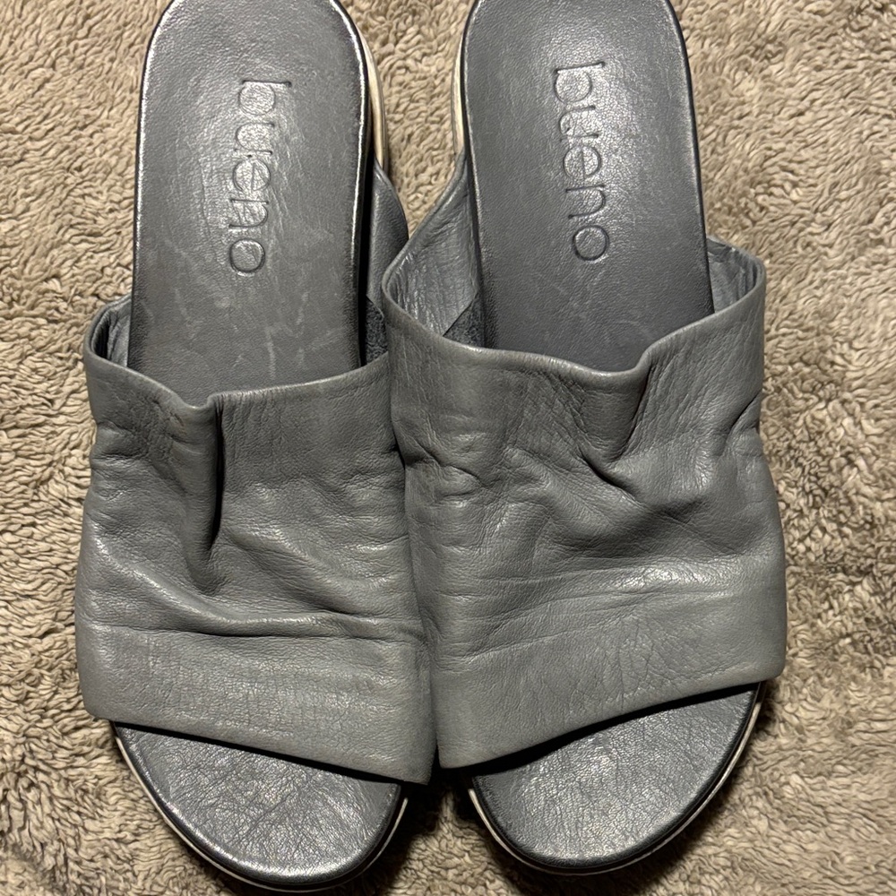 Bueno Women's Charcoal Leather Mules slides from Free People Sz 8 soft leather